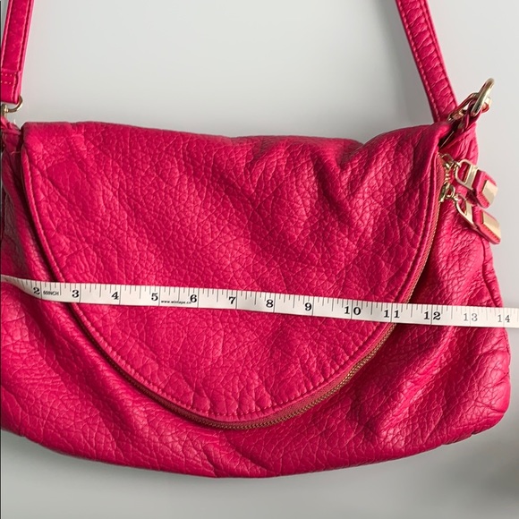 EUC Pink crossbody - Picture 3 of 7